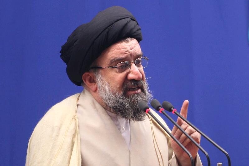واکنش امام جمعه موقت تهران به ادعای جایگزینی یک نام جعلی به جای خلیج فارس از سوی ترامپ 1 واکنش امام جمعه موقت تهران به ادعای جایگزینی یک نام جعلی به جای خلیج فارس از سوی ترامپ