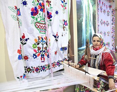 صاحبان مشاغل خانگی از ۴۵ تا ۱۵۰ میلیون تومان وام میگیرند؛ سود وام ۴ درصد، بازپرداخت ۷ سال 1 صاحبان مشاغل خانگی از ۴۵ تا ۱۵۰ میلیون تومان وام میگیرند؛ سود وام ۴ درصد، بازپرداخت ۷ سال