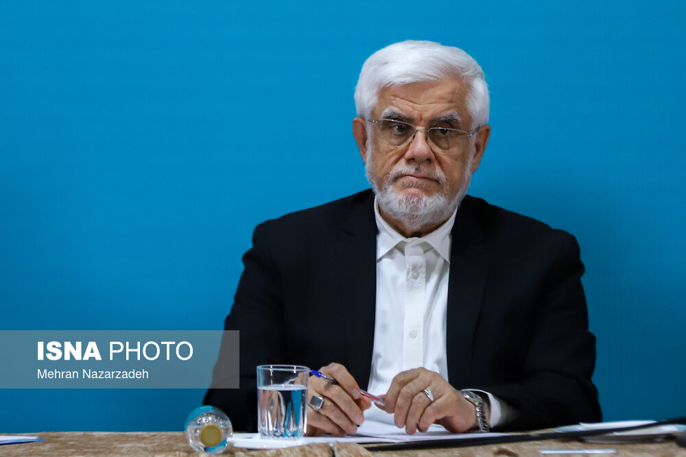 عارف: استاندار میتواند رئیسجمهور استان باشد/استادیوم یادگار امام باید برای بازیهای آسیایی آماده شود 1 عارف: استاندار میتواند رئیسجمهور استان باشد/استادیوم یادگار امام باید برای بازیهای آسیایی آماده شود