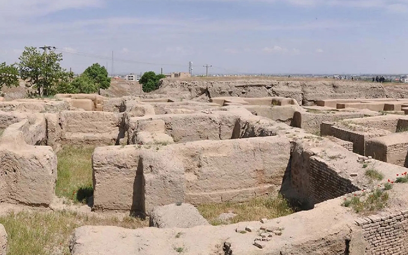 سفر به همدان در تابستان؛ جایی که تاریخ و طبیعت به هم می‌رسند