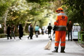 خروج کارگران افغانستانی؛ بحران مدیریت شهری در تهران/ فقط زبالهها روی زمین نماند/ جای نیروهای افغانستانی را چه کسی میگیرد؟ 1 خروج کارگران افغانستانی؛ بحران مدیریت شهری در تهران/ فقط زبالهها روی زمین نماند/ جای نیروهای افغانستانی را چه کسی میگیرد؟