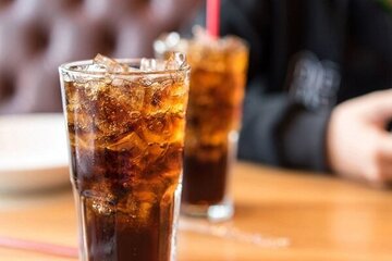 هشدار جدی درباره مصرف این نوع نوشیدنی 1 هشدار جدی درباره مصرف این نوع نوشیدنی