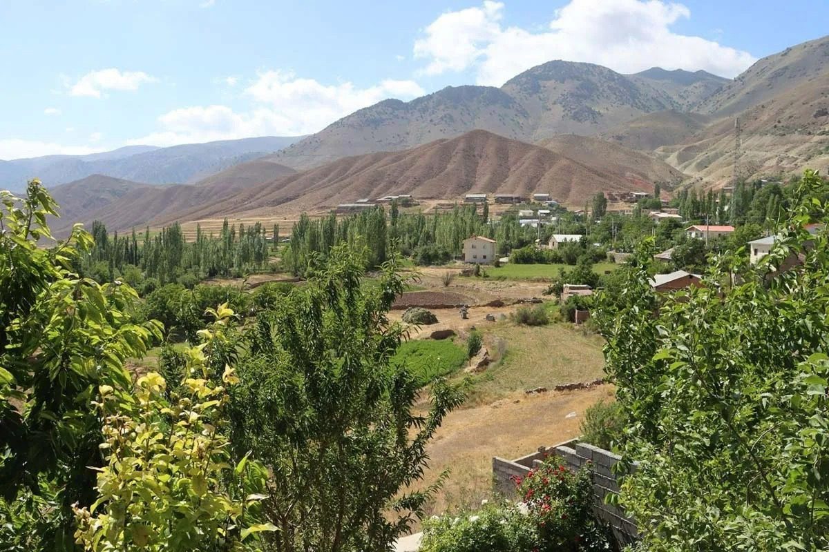 طبیعت روستای چاشم؛ مقصدی بکر و آرام در شمال شهمیرزاد(+عکس) 1 d8b7d8a8db8cd8b9d8aa d8b1d988d8b3d8aad8a7db8c da86d8a7d8b4d985d89b d985d982d8b5d8afdb8c d8a8daa9d8b1 d988 d8a2d8b1d8a7d985 d8afd8b1 d8b4 68b452a183dea