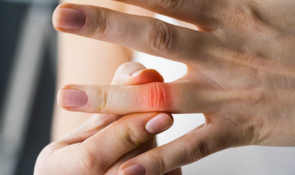 درد مفاصل؟ شاید بدن‌ شما فقط این ویتامین‌ها را کم دارد