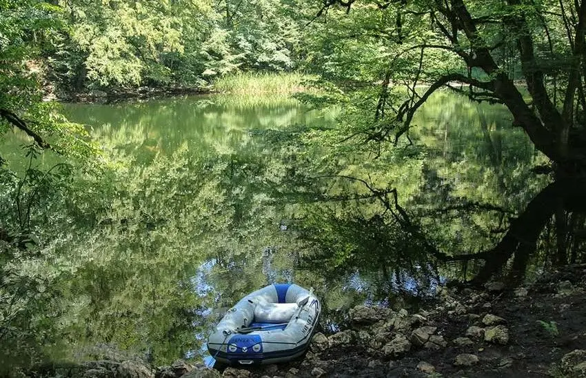 فراخین؛ دریاچه‌ای بکر در دل جنگل‌های هیرکانی