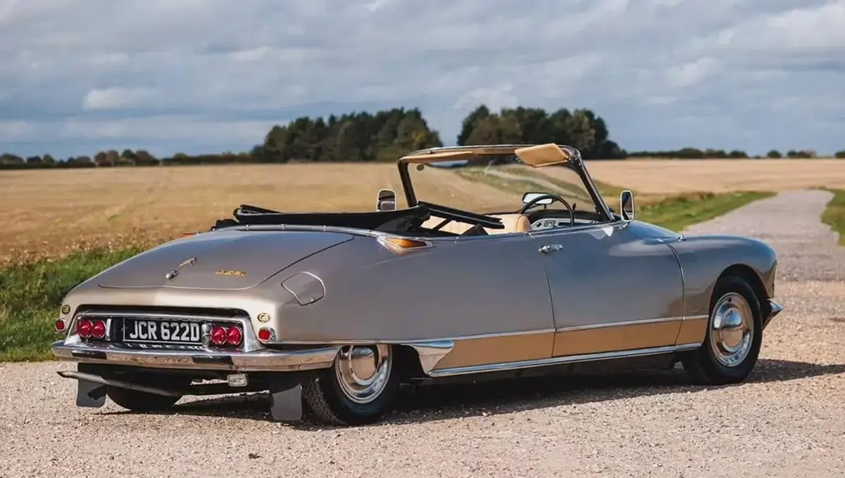 سیتروئن دی اس با طراحی هنری شاپرون (+عکس) 1 سیتروئن دی اس با طراحی هنری شاپرون (+عکس)