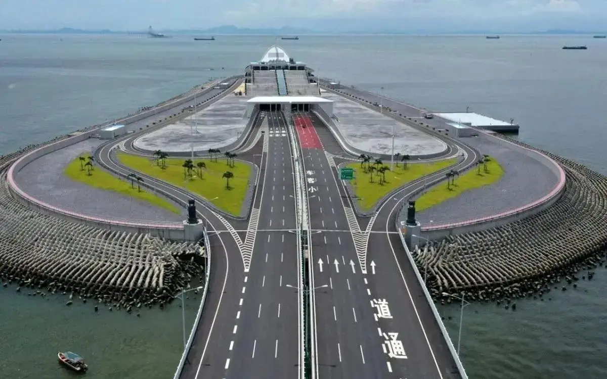 تونلی که فاصلهها را کوتاه کرد؛ ۶ ساعت راه، ۴۰ دقیقه!