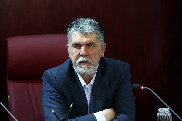 وزیر فرهنگ: ارز ترجیحی برای کاغذ حذف شد؛ تلاش می‌کنیم کمبودی در بازار پیش نیاید